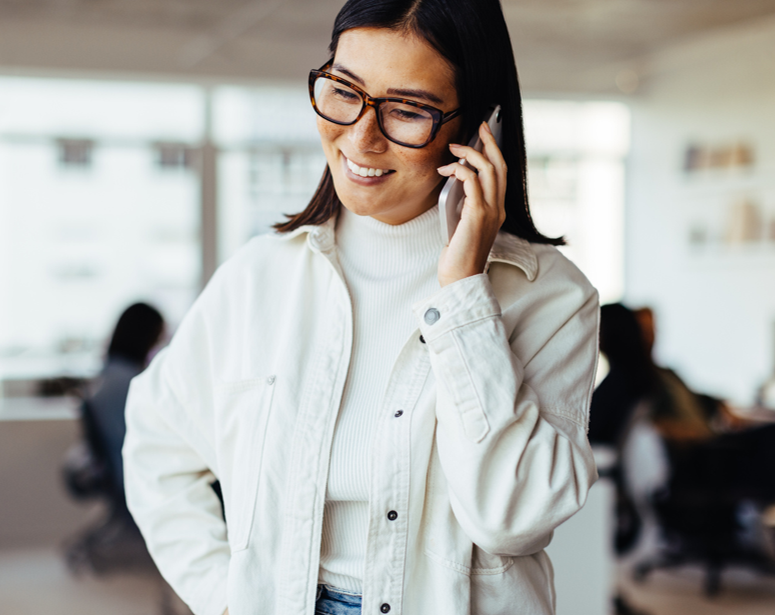 saleswoman on call - Copy